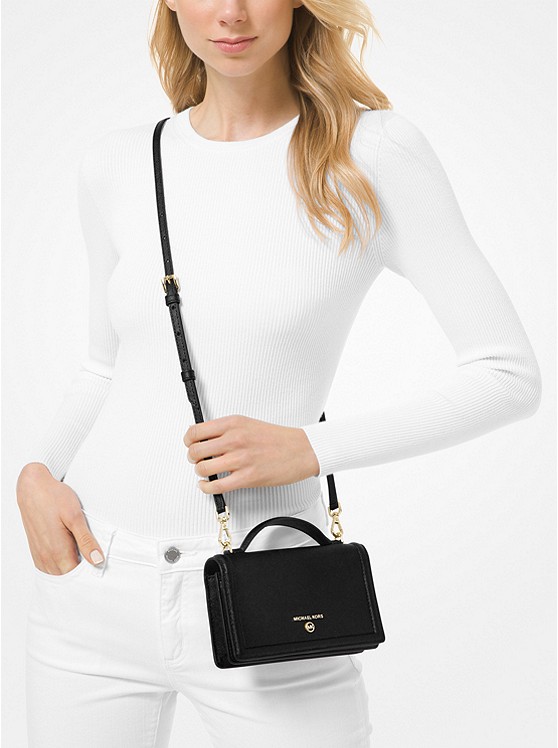 60-4 Michael-Kors-Jet-Set-Charme-Schwarz