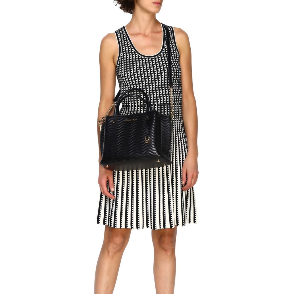 Arielle – Black – Detail 4