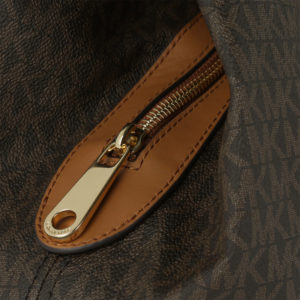 Michael-Kors-Raven-Logo-Braun